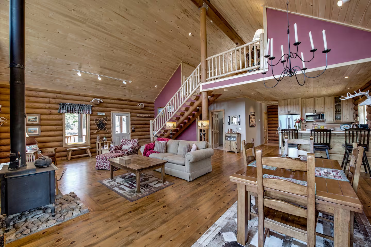 Second view of the cabin living room